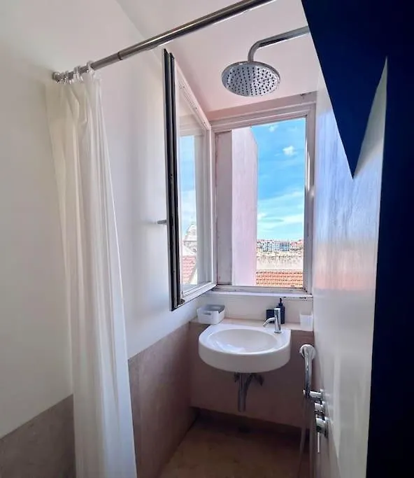 Cool Studio In Historical Centre Lisbon Apartment